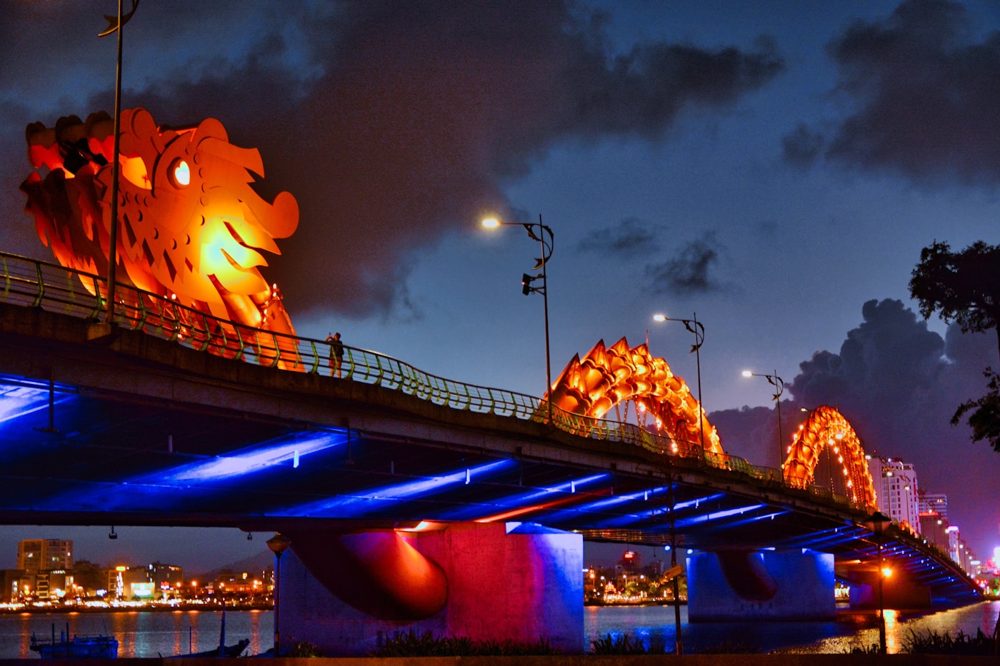 Cầu Rồng